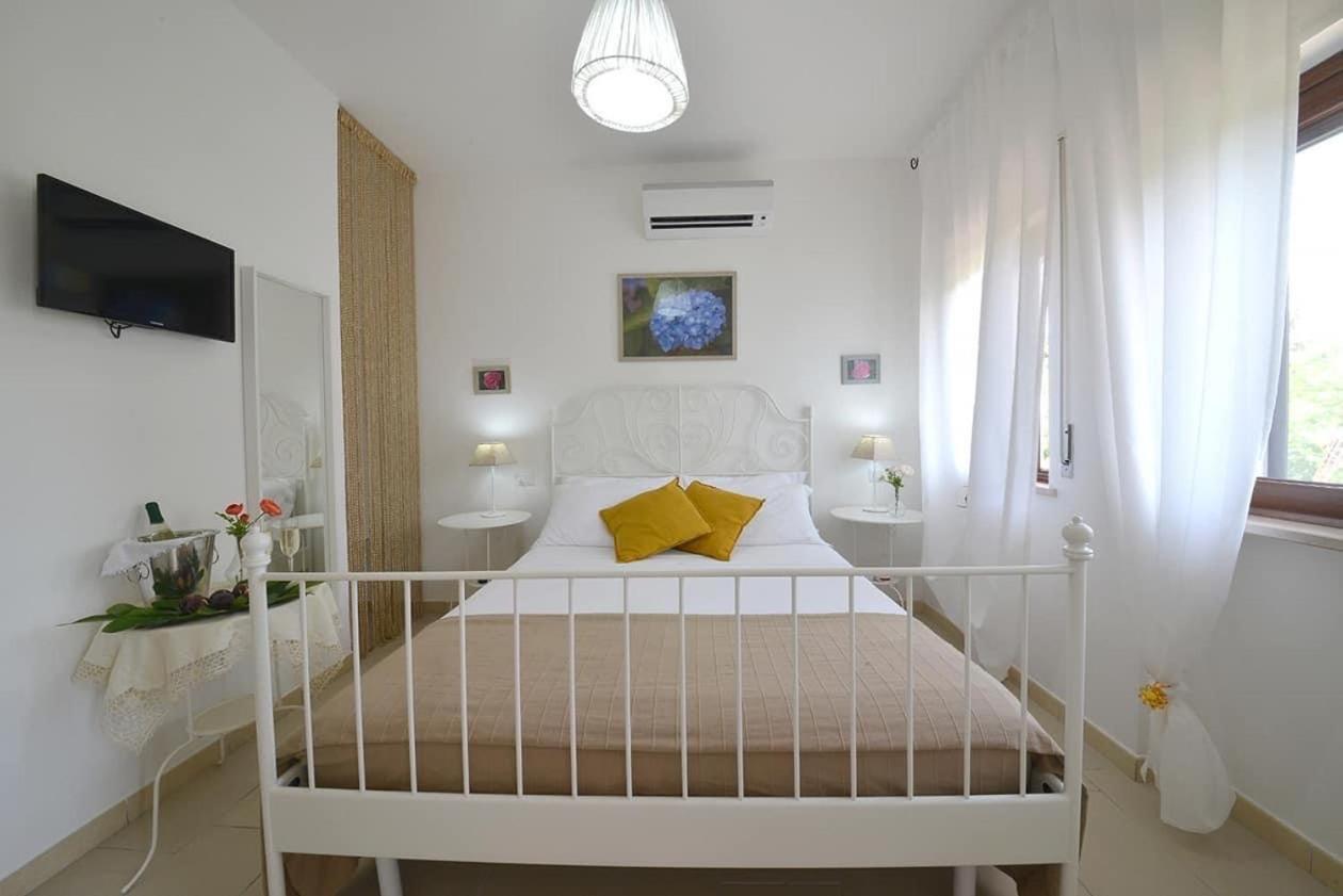 B&B Villa Pacifica เปสคีชี ภายนอก รูปภาพ