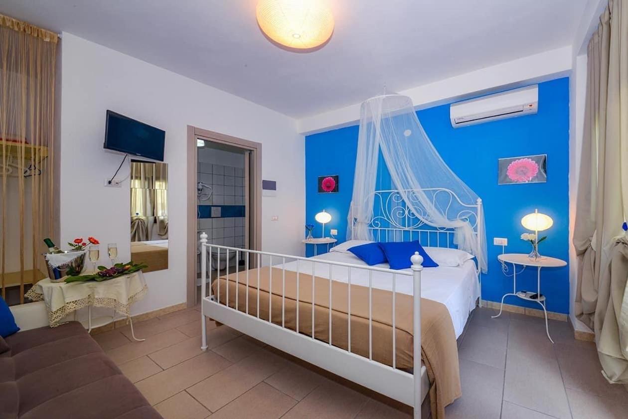 B&B Villa Pacifica เปสคีชี ภายนอก รูปภาพ