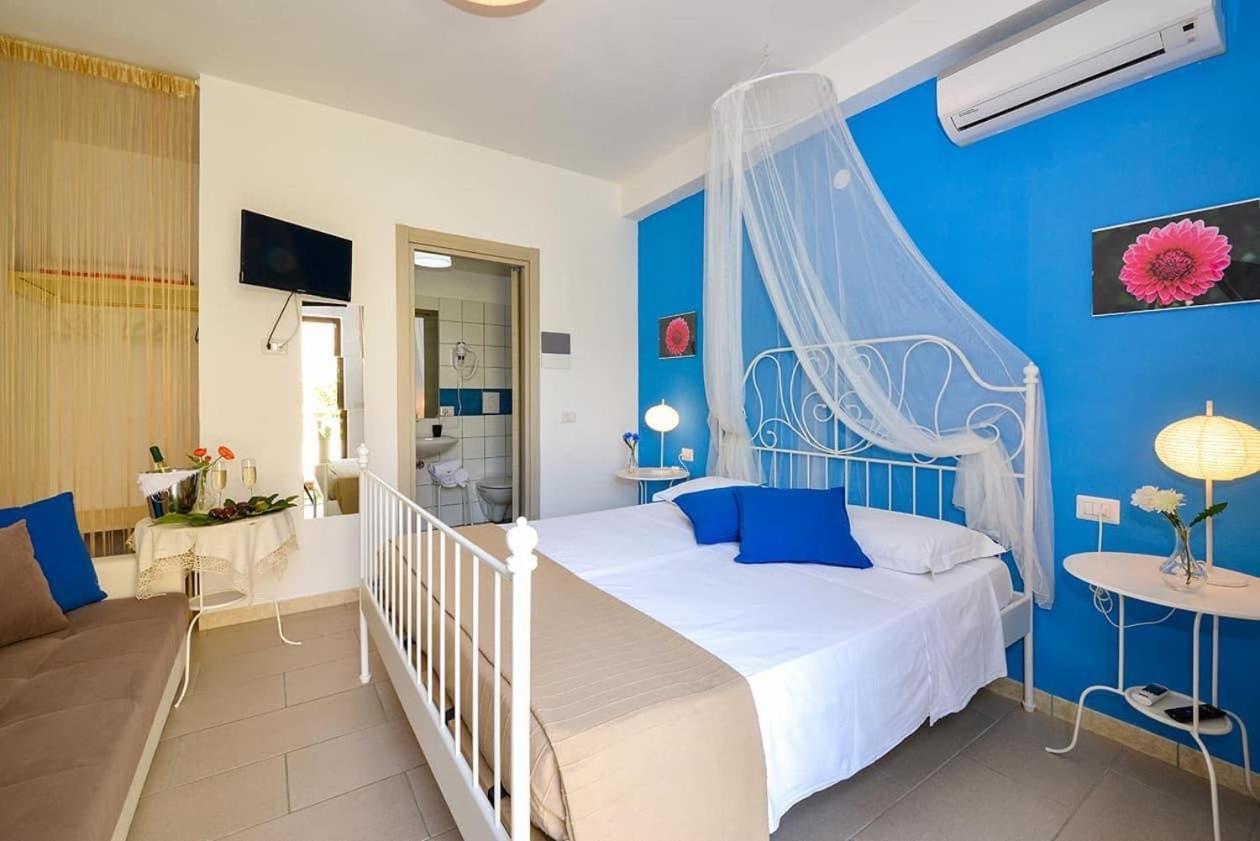 B&B Villa Pacifica เปสคีชี ภายนอก รูปภาพ