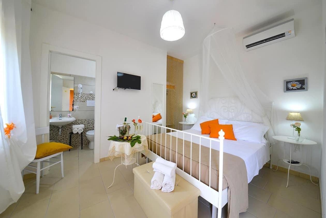 B&B Villa Pacifica เปสคีชี ภายนอก รูปภาพ